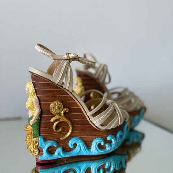 Charlotte Olympia Beige Canvas Maiden Voyage Mermaid Wedge Sandals $1,995 40 - Picture 8 of 12